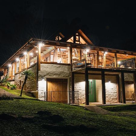Sitio Canjerana Suite Lavanda Gramado Exterior photo
